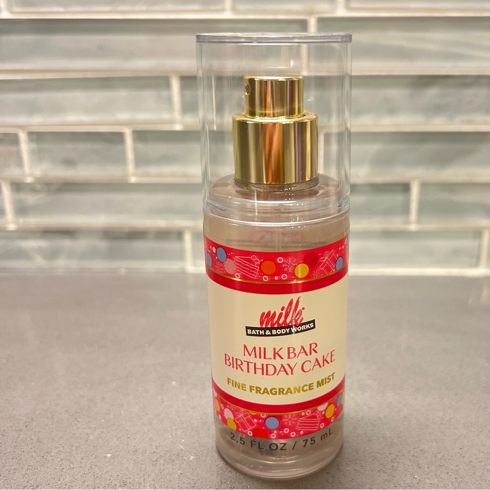 Milk Bar Birthday Cake
Travel Size Fine Fragrance Mist